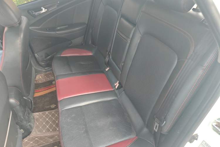 Used Changan Eado 2013 1.6L Automatic ZhiKu Model China IV Standard
