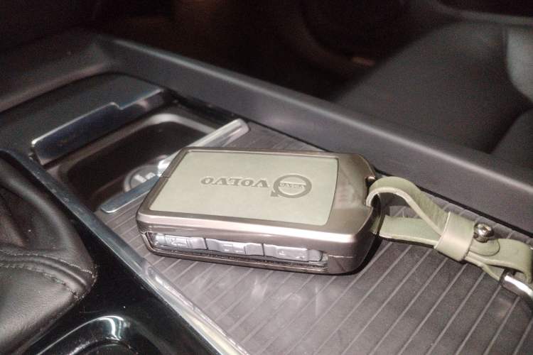 Used Volvo S60 2021 T4 Zhiyi Luxury Edition
