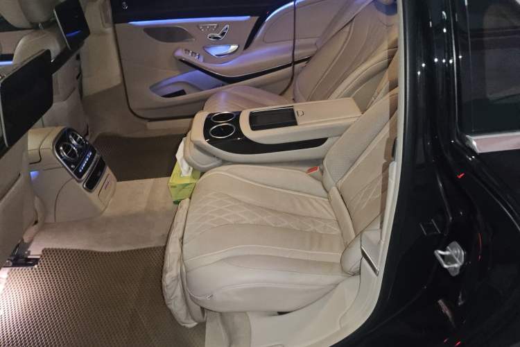 Used Mercedes-Benz Maybach S-Class 2018 S 450 4MATIC Left Rear Seat