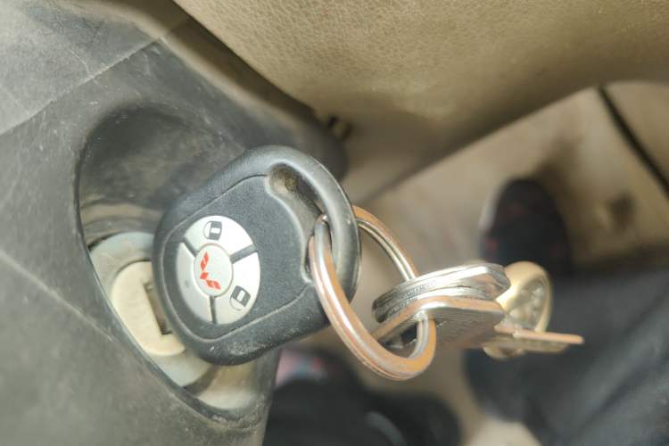 Used Wuling Hongguang 2010 1.4L Comfort Version
