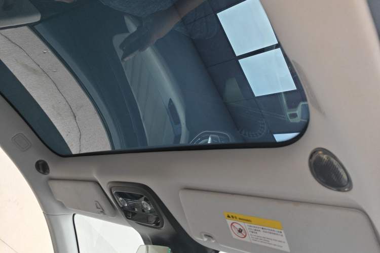 Used NETA GT 2023 580 AWD Headliner