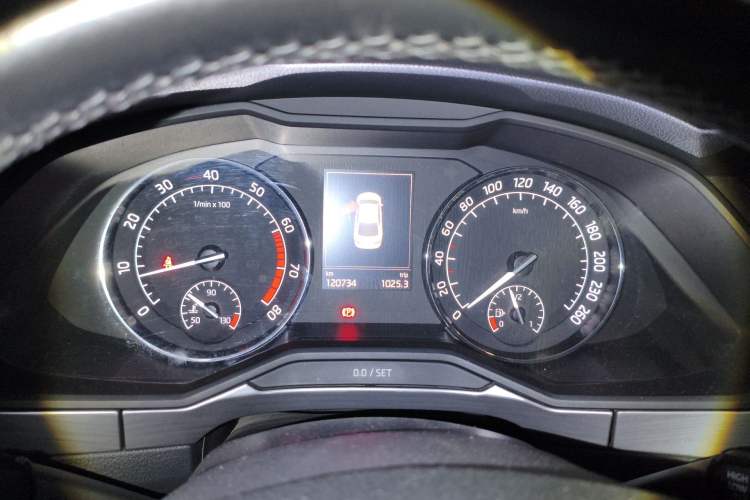 Used Skoda Superb 2016 TSI280 DSG Innovation Edition Instrument Cluster