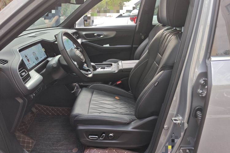 Used GAC Trumpchi GS8 2025 Linghang Series 2.0 TGDI Two-Wheel-Drive Luxury Edition 5 Seats
