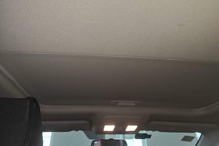 Used Mazda Mazda 3 Axela 2016 Sedan 1.5L Automatic Luxury Model