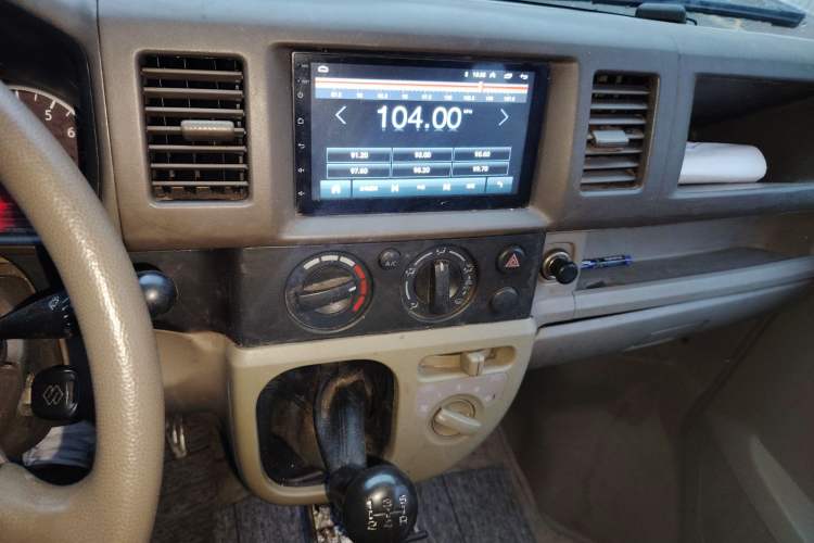 Used Suzuki Landy 2009 1.4L Manual Comfort Version Sunlight Edition
