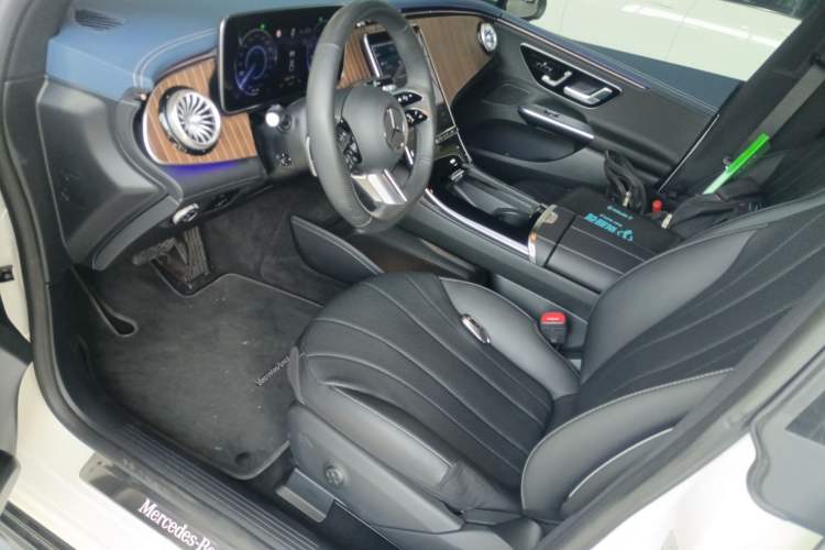 Used Mercedes-Benz EQE 2022 350 Luxury Edition