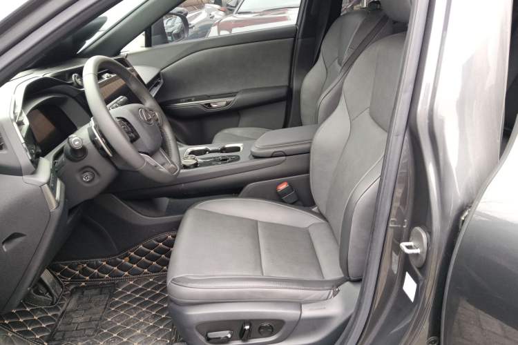 Used Lexus RZ 2023 450e All-Wheel Drive Luxury Edition
