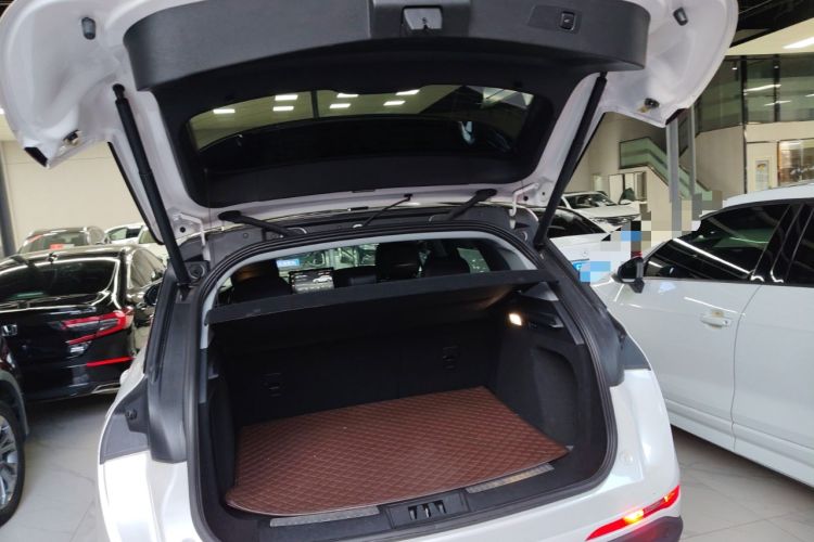 Used Lincoln Corsair 2022 Revised Version 2.0T Two-Wheel Drive Luxury Edition
