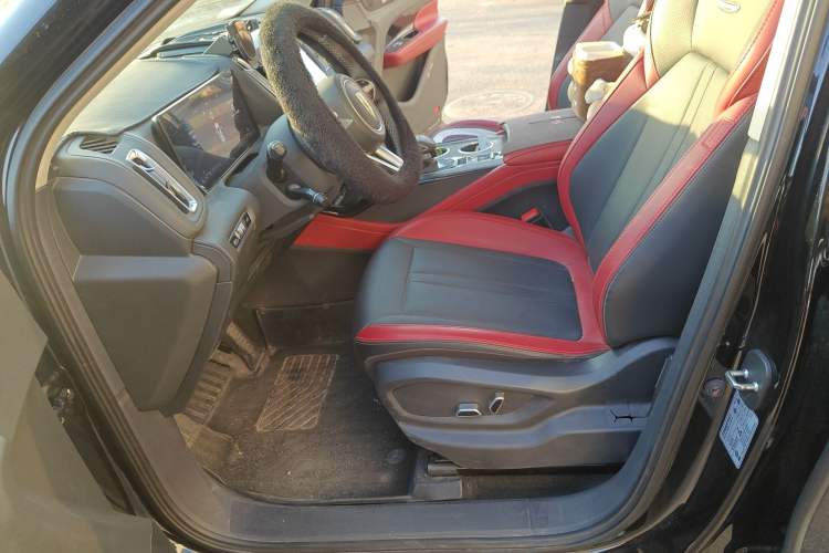 Used Hongqi HS3 2023 1.5T Two-Wheel Drive Shanwei Edition