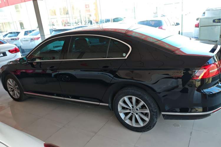 Used Volkswagen Magotan 2019 330TSI DSG Leading Model China VI Standard
