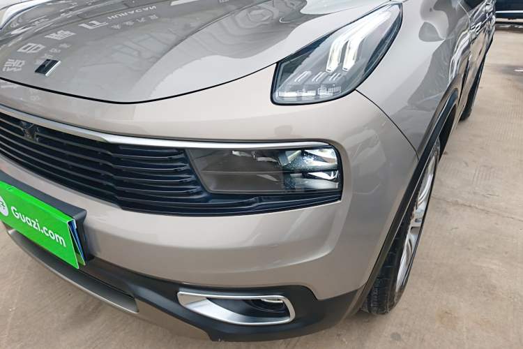 Used Lynk & Co 01 2019 2.0T Two-Wheel-Drive Pro Version China VI Standard
