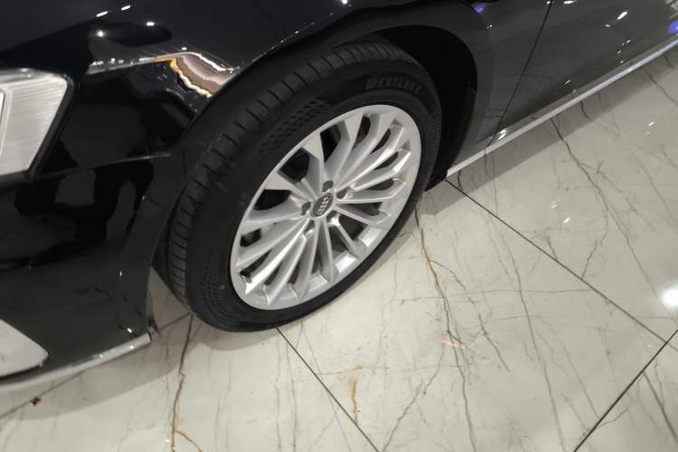 Used Audi A8 2019 Plus A8L 50 TFSI quattro Comfort Model