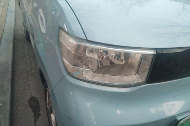 Used Wuling Hongguang MINIEV 2020 Zizai Version Lithium-NMC Right Front Headlight