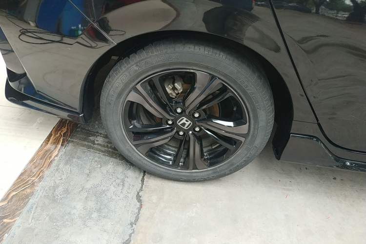 Used Honda Civic 2021 HATCHBACK 220TURBO CVT Trendy Cool Edition