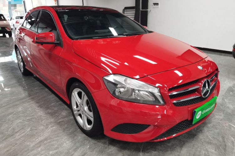 Used Mercedes-Benz A-Class 2013 A 180 Fashion Model Front Right 45 Deg