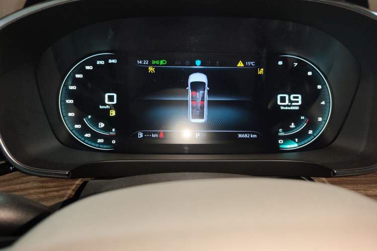 Used Roewe iMAX8 2023 400TGI Comfort Edition