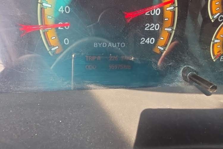 Used BYD F3 2014 1.5L Automatic Luxury Model
