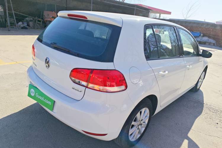 Used Volkswagen Golf 2012 1.6L Automatic Fashion Model