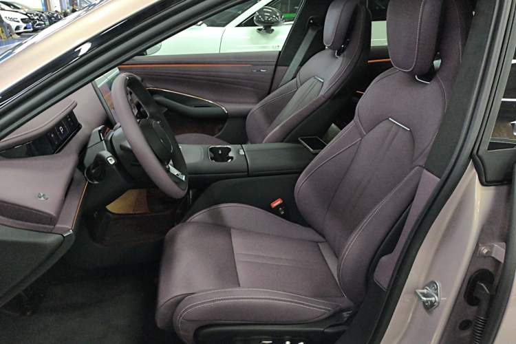 Used Xiaomi Auto SU7 2026 Model Standard Edition Left Front Seat