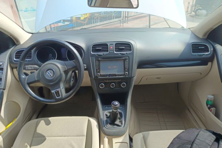 Used Volkswagen Golf 2012 1.6 Manual Comfort Edition
