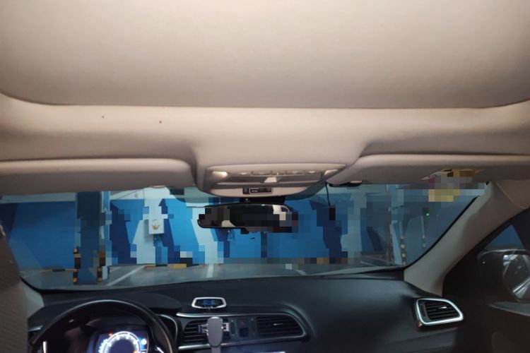 Used Renault Kadjar 2016 2.0L Two-Wheel-Drive Luxury Edition Headliner