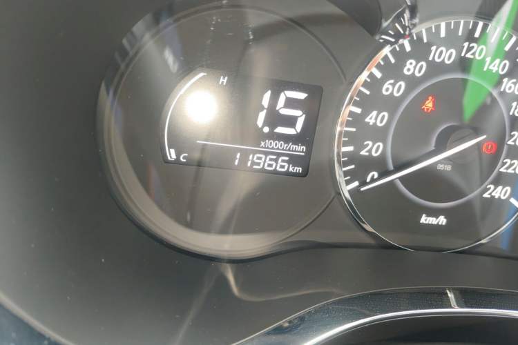 Used Venucia D60 2021 1.6L Entry Manual Comfort Edition Odometer Close Up