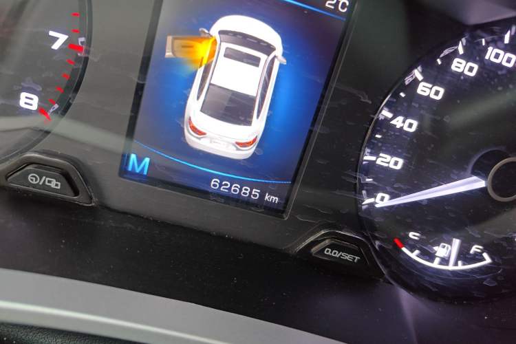 Used Geely Auto Emgrand GL 2018 1.4T Manual Elite Smart Connectivity Version
