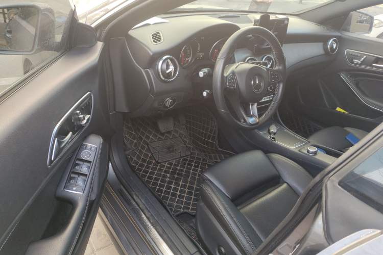 Used Mercedes-Benz CLA 2017 Facelifted CLA 200 Stylish Edition
