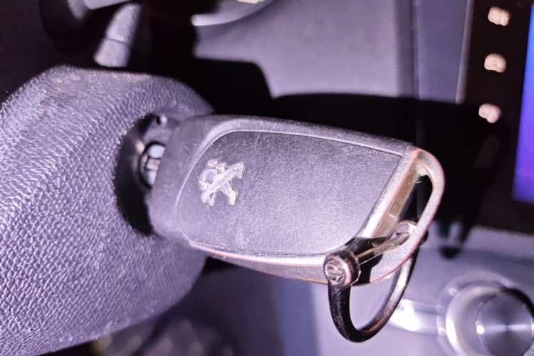 Used Peugeot 408 2015 1.2T Automatic Luxury Edition