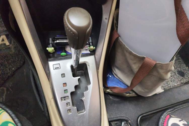 Used Toyota YARiS L Zhi Xuan 2014 1.5G Automatic Xuan Dong Edition
