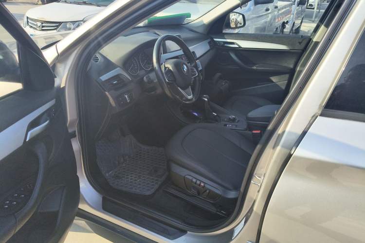 Used BMW X1 2016 sDrive18Li Fashion Model
