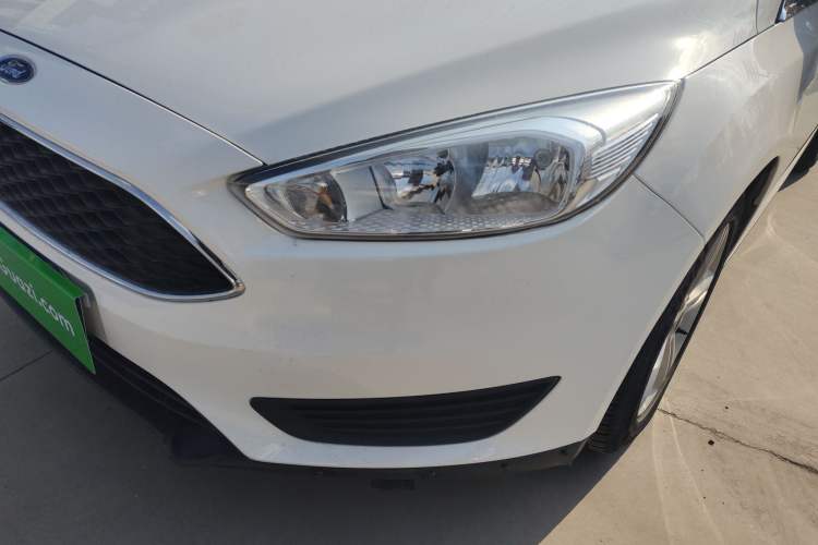 Used Ford Focus 2018 Hatchback Classic 1.6L Automatic Comfort Plus SmartDrive Edition