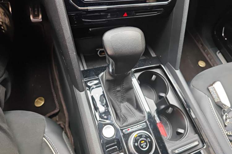 Used Volkswagen Teramont X 2019 380TSI Four-Wheel Drive Prestige Luxury Edition Gear Lever