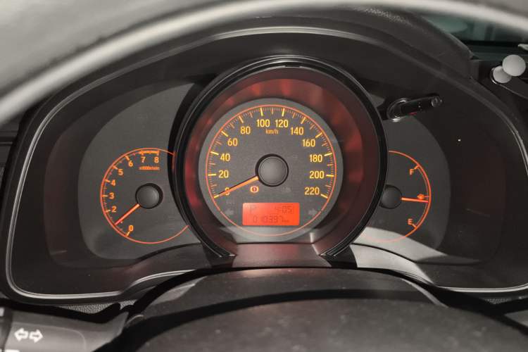 Used Honda Fit 2018 1.5L CVT Comfort Sunroof Version Instrument Cluster