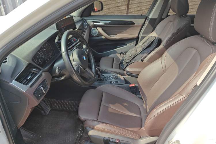 Used BMW X1 2021 Restyled sDrive25Li Leading Edition
