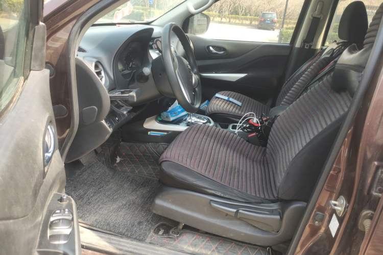 Used Nissan Navara 2017 2.5L Automatic 4x4 Luxury Edition QR25