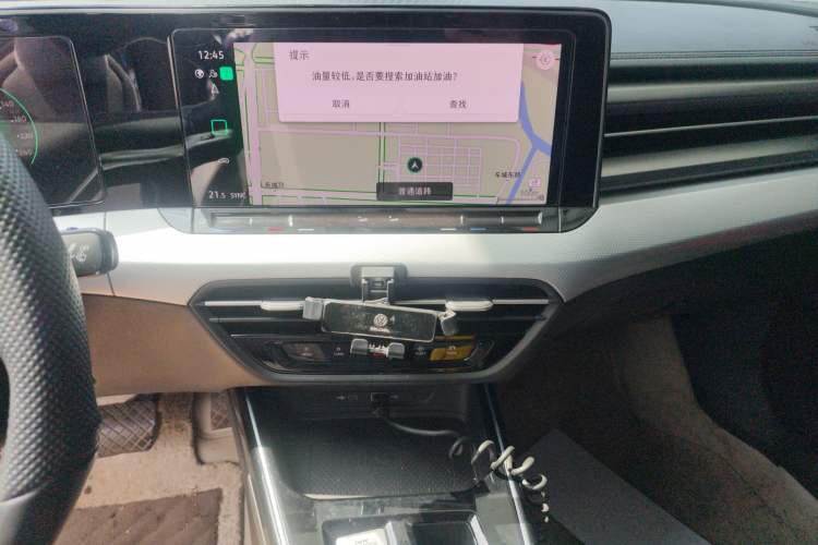 Used Volkswagen Lamando 2024 Lavida L 280TSI DSG Cool & Spicy Edition Audio And AC Panel