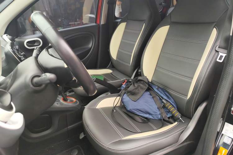 Used smart forfour 2018 1.0L 52 kW Dynamic Edition