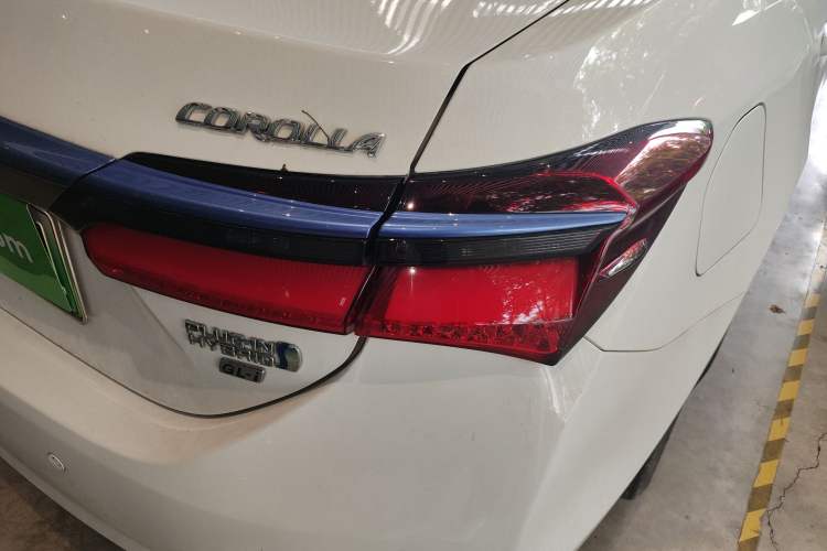 Used Toyota Corolla Hybrid E+ 2019 1.8L E-CVT Leading Edition
