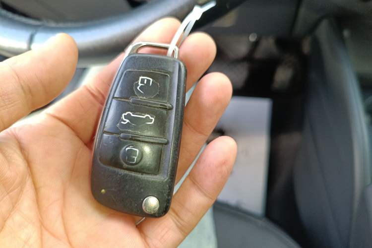 Used Audi A3 2014 Limousine 35 TFSI Automatic Advanced Model Vehicle Key