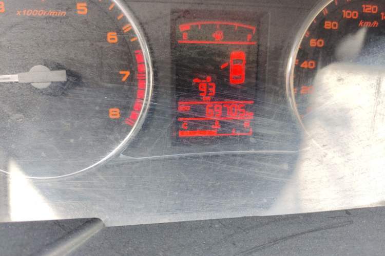 Used Geely Auto Vision 2017 1.5L Manual Happiness Edition Odometer Close Up