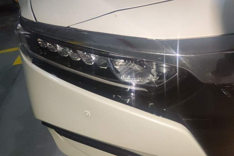 Used Honda Accord 2018 260TURBO Elite Edition China VI Right Front Headlight