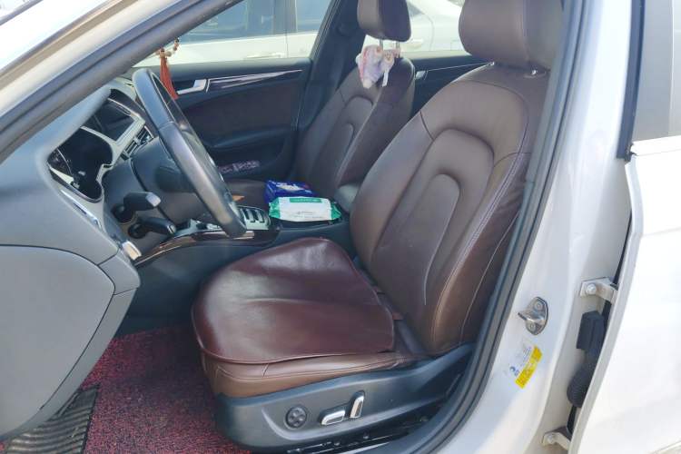 Used Audi A4L 2015 35 TFSI Automatic Comfort Model
