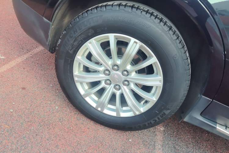 Used Cadillac XT5 2018 28E Four-Wheel Drive Tech Version