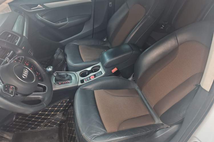 Used Audi Q3 2018 30th Anniversary Edition 35 TFSI Fashion Model Left Front Seat