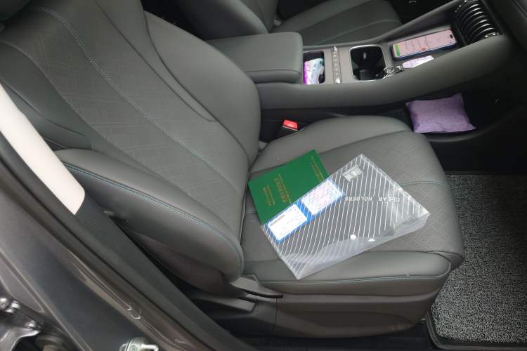 Used BYD Yuan PLUS 2025 Intelligent Driving Version 430 KM – Leading Edition Right Front Seat