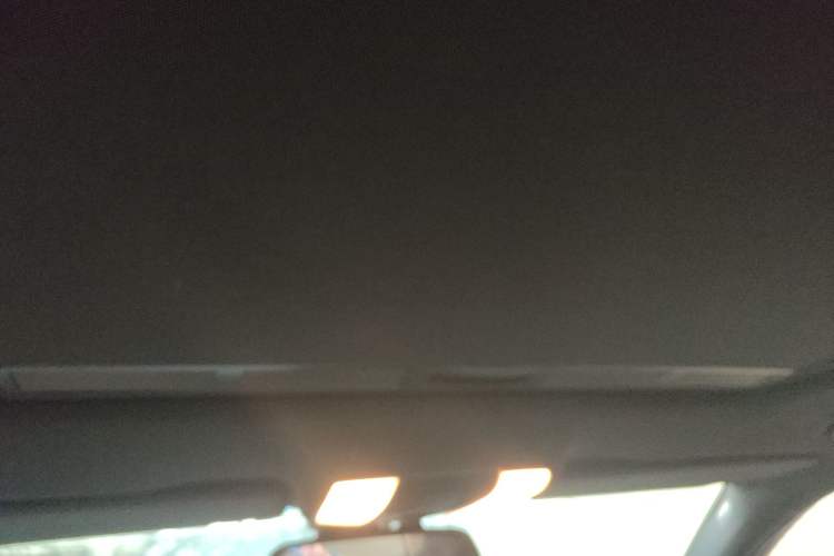 Used Mercedes-Benz E-Class 2014 Restyled E 260 L Sport Edition Headliner