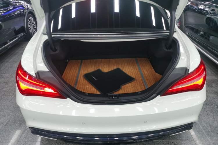 Used Mercedes-Benz CLA 2017 CLA 220 4MATIC
