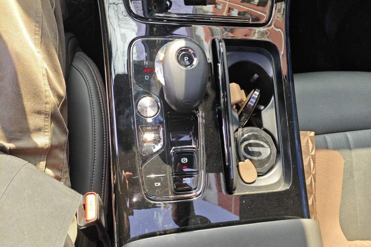 Used GAC Trumpchi M8 2023 Zongshi Series 400T Flagship Edition Gear Lever