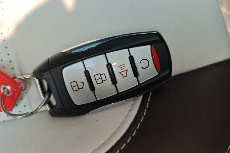 Used Great Wall Poer 2021 2.0T Global Version Automatic Gasoline 4x4 Prestige Standard Box with Trailer Capability GW4C20B